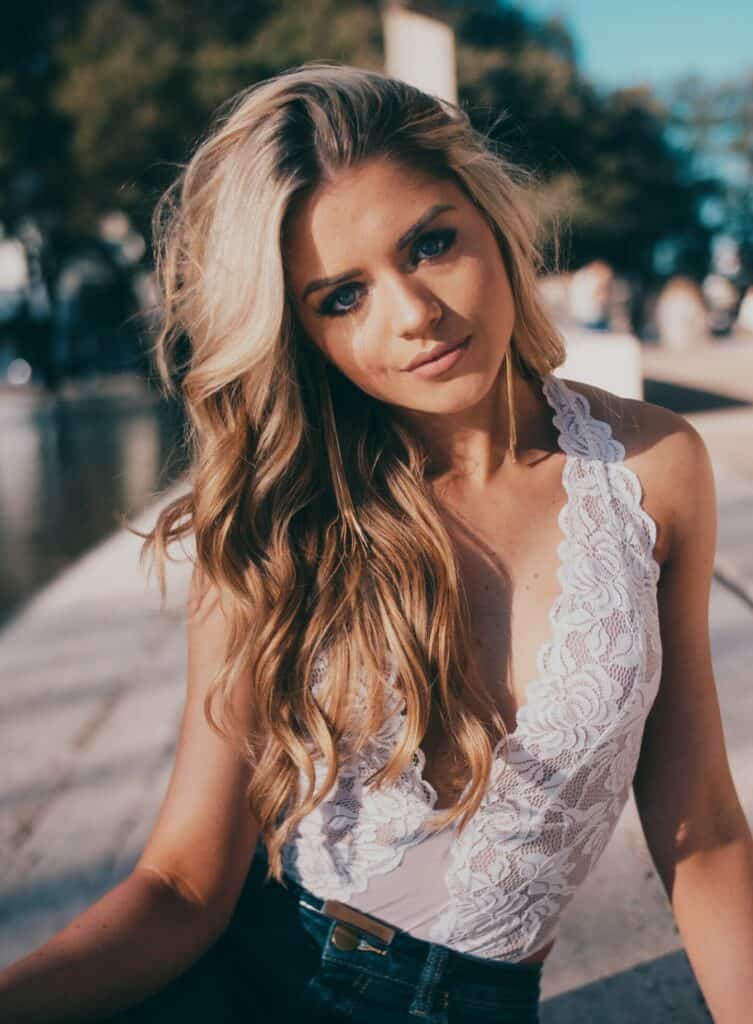 2A Hair Type Guide The Best Hairstyles For Wavy Hair Hair Kempt 2a-hair-type-guide-the-best-hairstyles-for-wavy-hair-hair-kempt