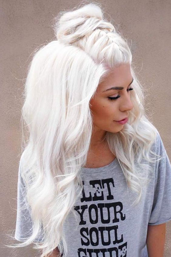 blonde hair platinum