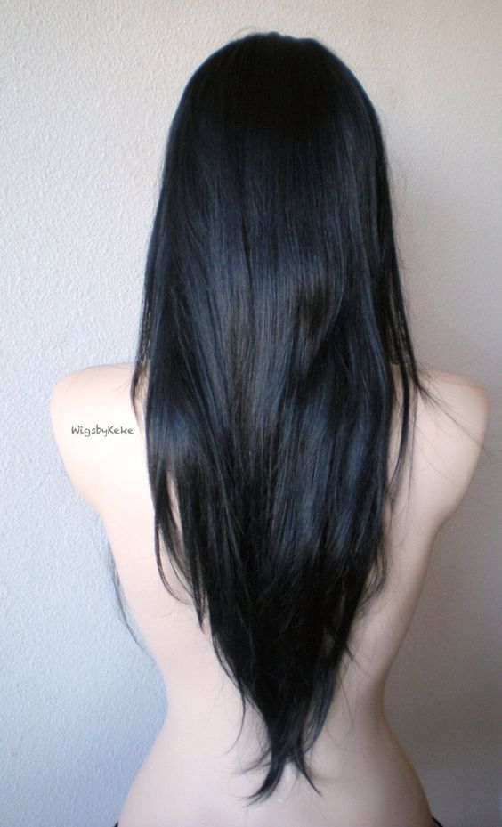 Sharp V on Long, Straight hair