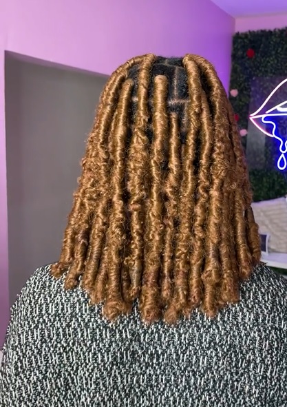 Jumbo Blonde Short Locs