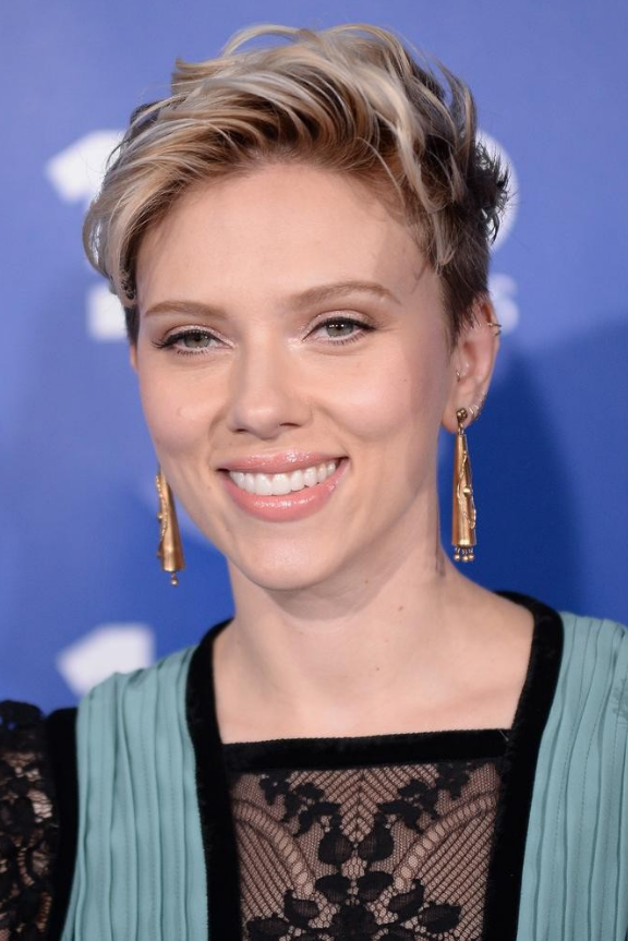 scarlett johansson