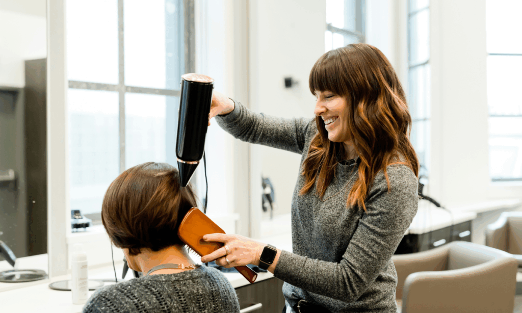 The Best Salon Scheduling Apps for Small Teams and Solo Stylists