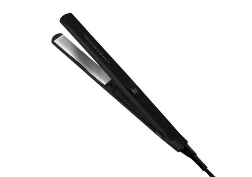 chic and never basic